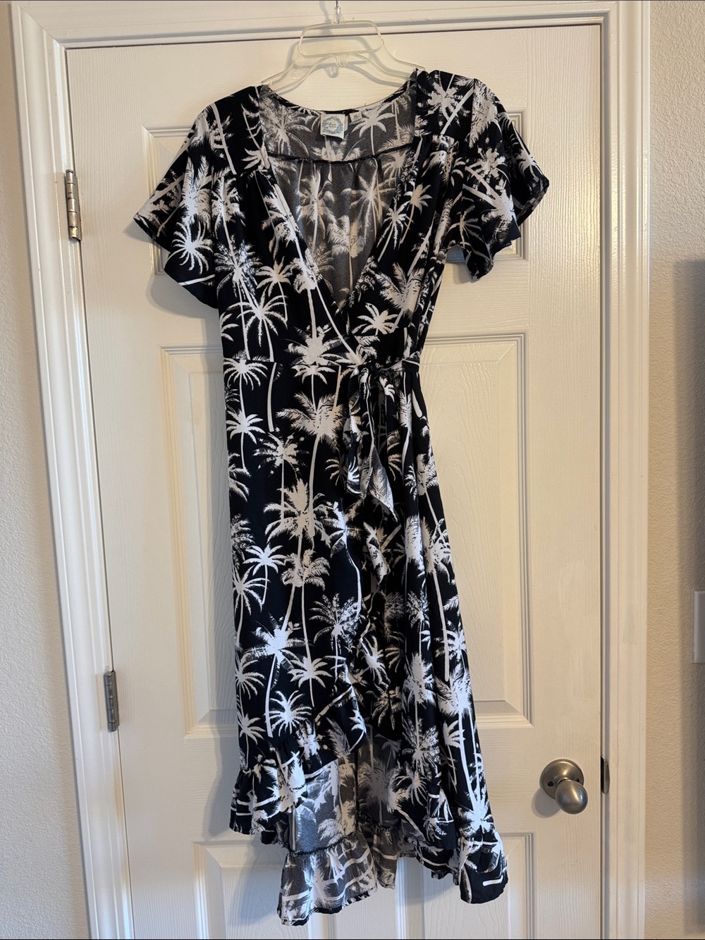 Black & White Palm Print Wrap Dress